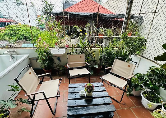 Old Quater/Modern Apt/Super Location